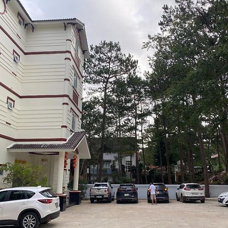 Hotel Khach San Hung Viet Tỉnh Kontum Exteriér fotografie