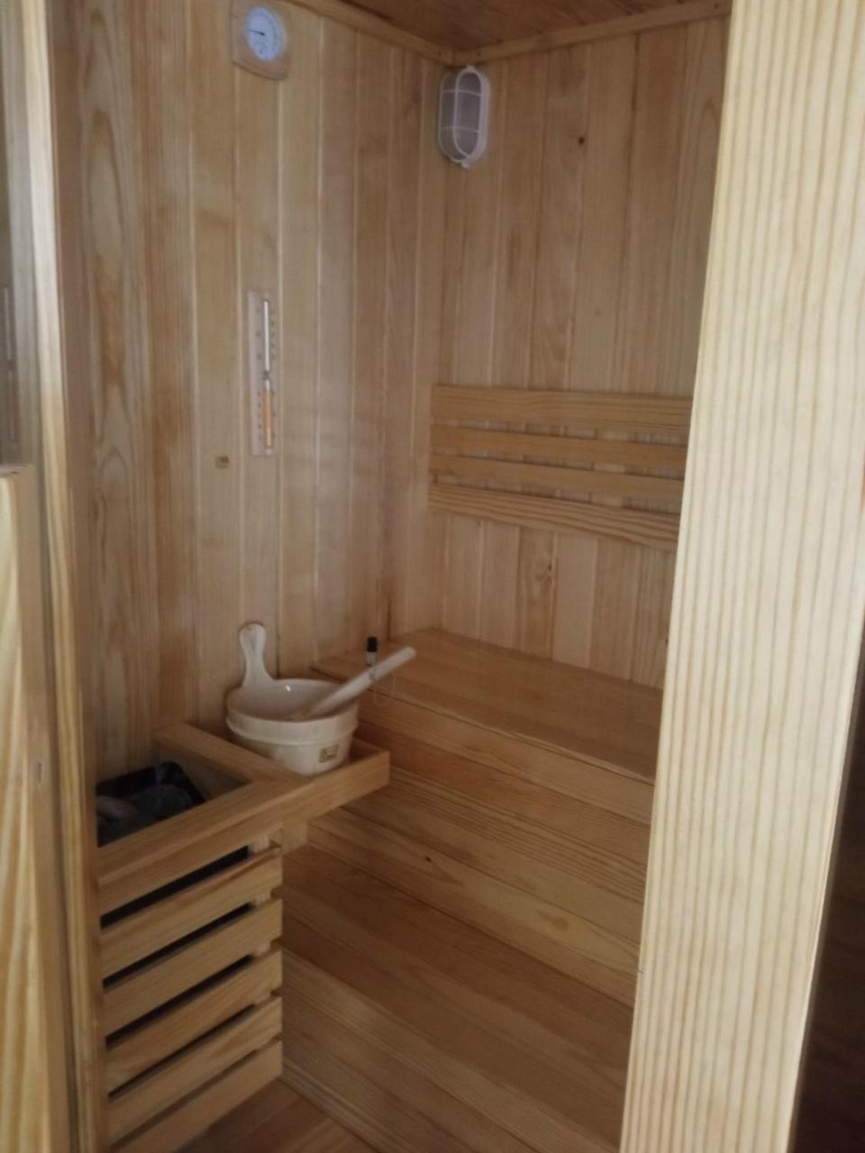 Hotel Khach San Hung Viet Tỉnh Kontum Exteriér fotografie