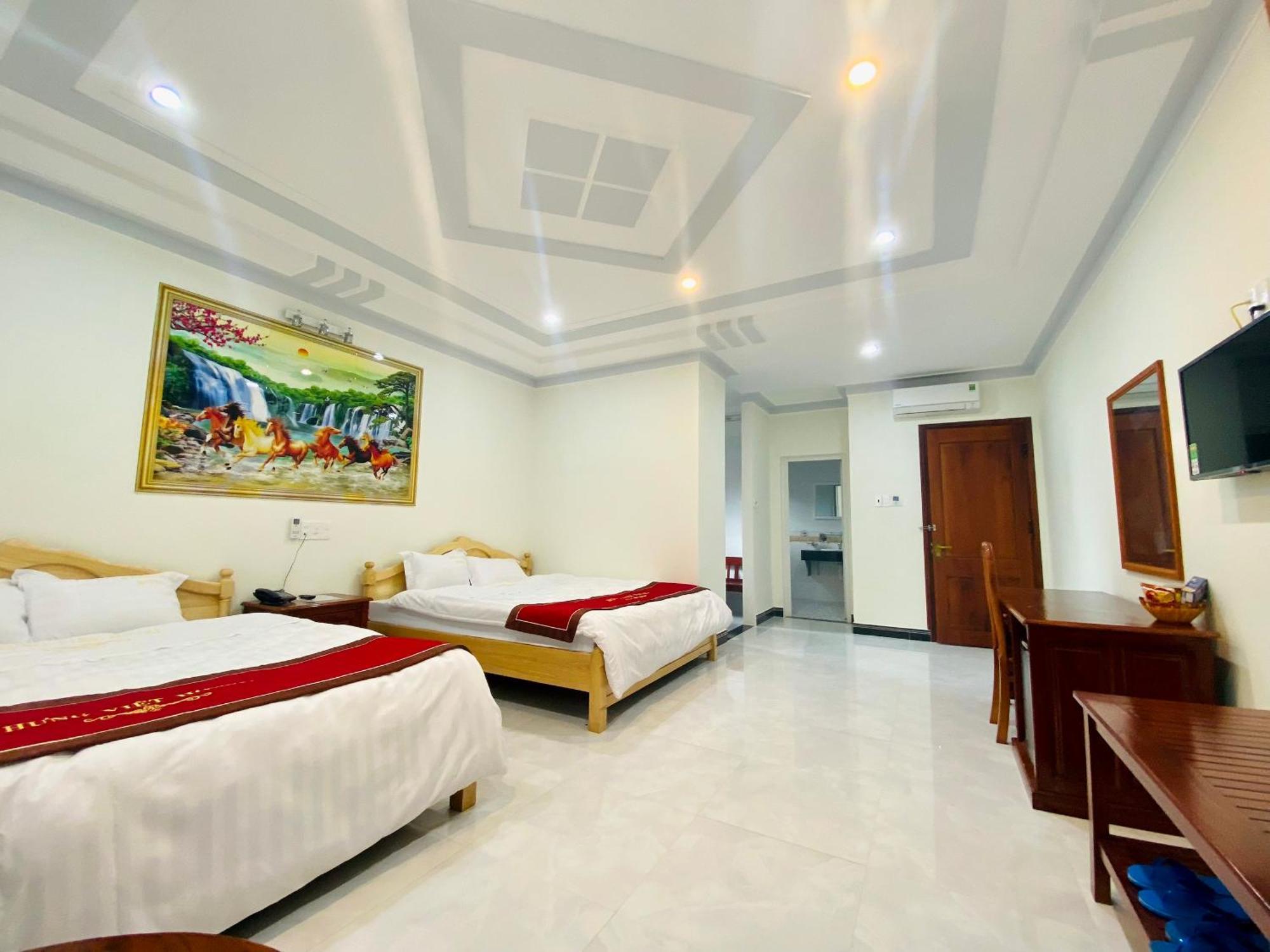 Hotel Khach San Hung Viet Tỉnh Kontum Exteriér fotografie